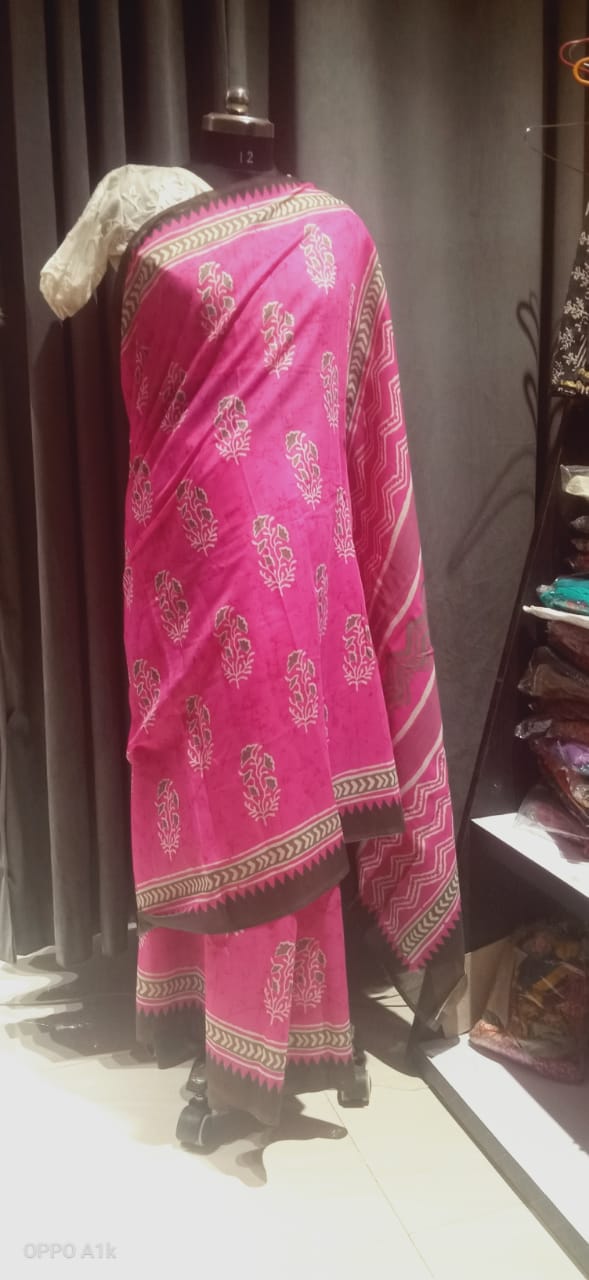 Batick print pink mulmul saree