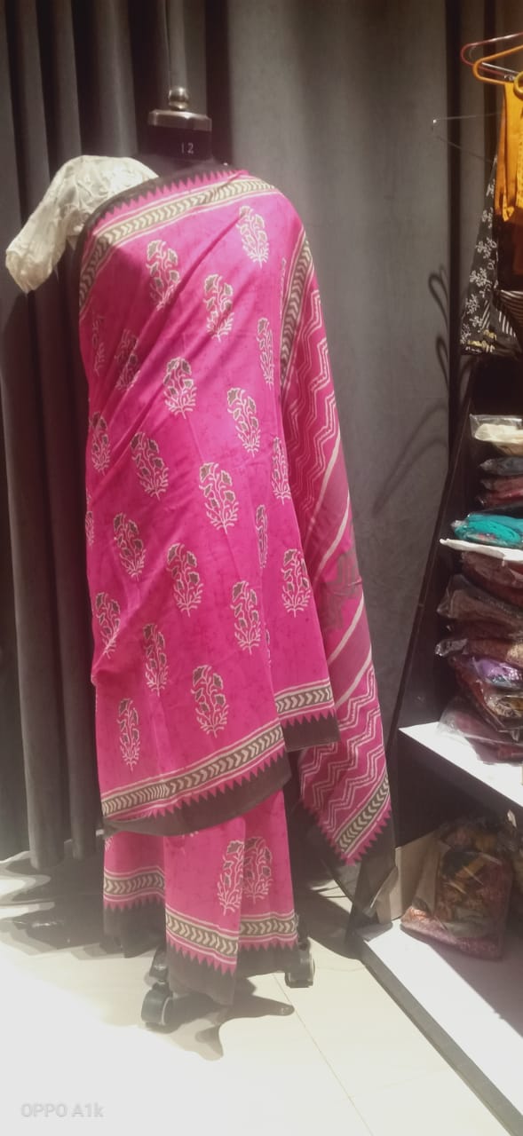 Batick print pink mulmul saree